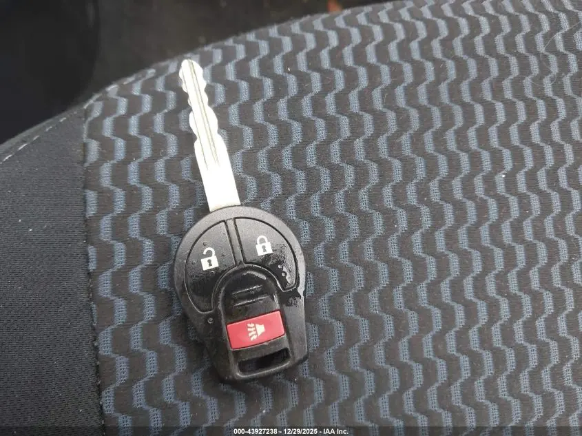 2015 NISSAN VERSA NOTE  