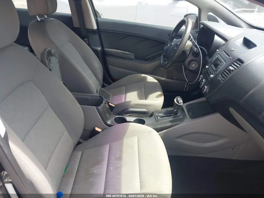 2015 KIA FORTE LX