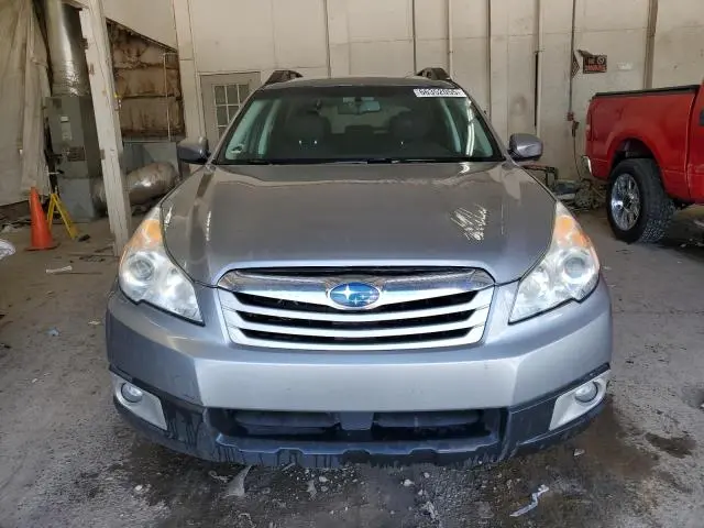 2010 SUBARU OUTBACK 2.5I PREMIUM  