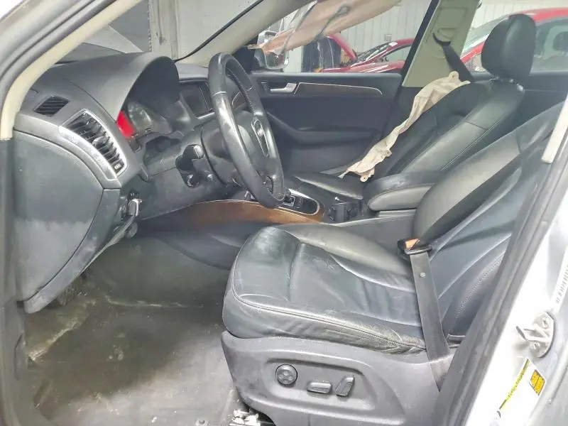 2011 AUDI Q5 PREMIUM  