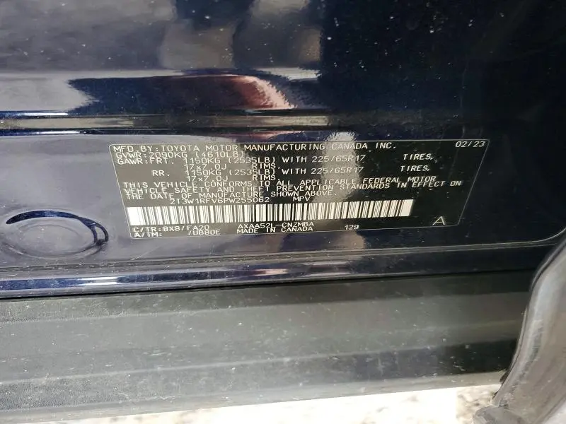 2023 TOYOTA RAV4 XLE  