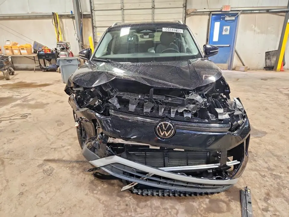 2026 VOLKSWAGEN TIGUAN SE  
