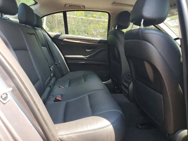 2015 BMW 528 XI  