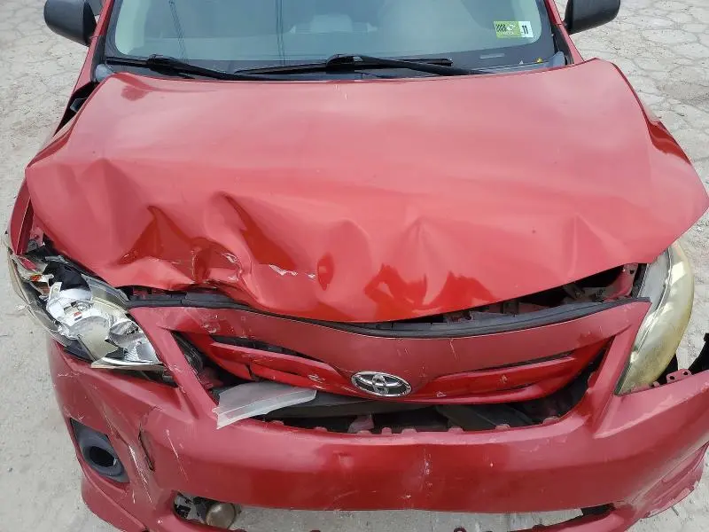 2013 TOYOTA COROLLA S  