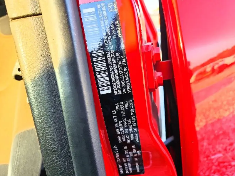 2015 JEEP RENEGADE SPORT  