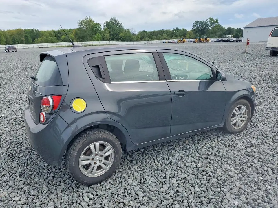 2014 CHEVROLET SONIC LT  