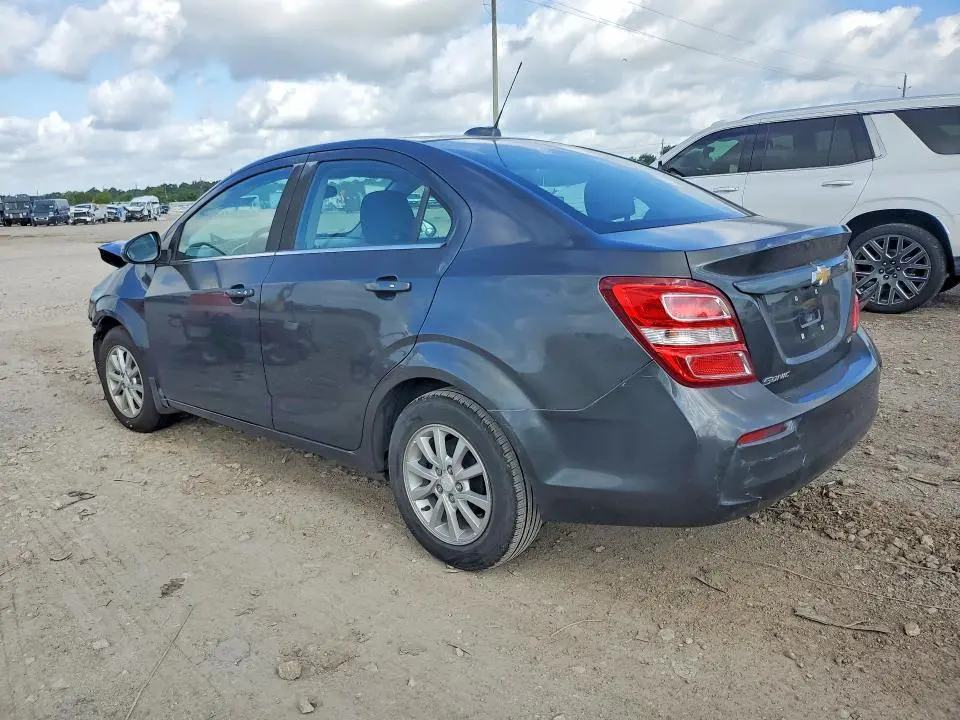 2018 CHEVROLET SONIC LT  