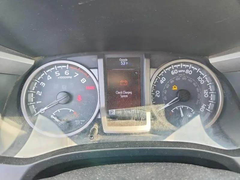 2016 TOYOTA TACOMA SR5 V6  