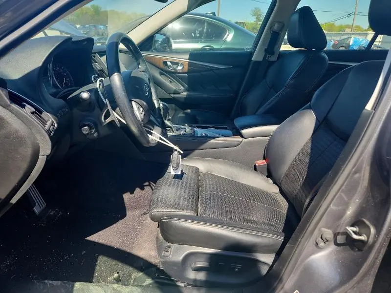 2015 INFINITI Q50 SPORT  