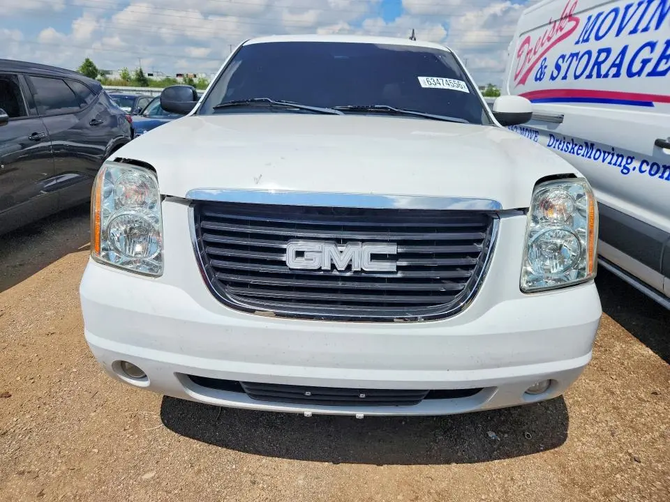 2011 GMC YUKON XL K1500 SLT  