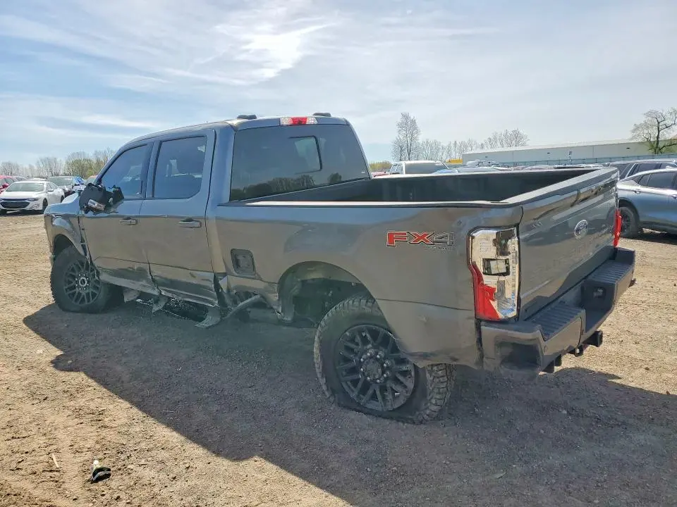 2024 FORD F250 CREW   