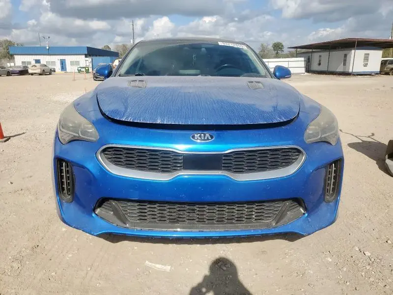 2018 KIA STINGER PREMIUM  