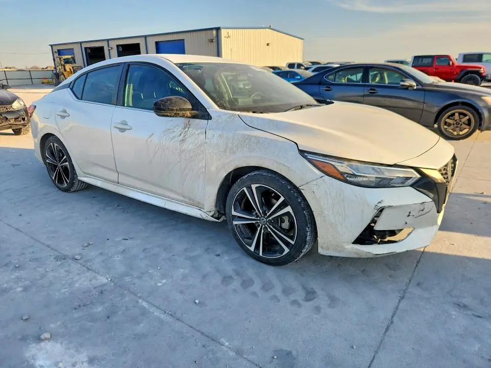 2020 NISSAN SENTRA SR  