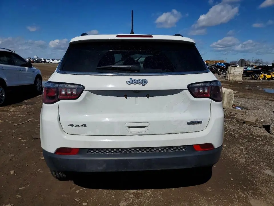 2023 JEEP COMPASS LATITUDE  
