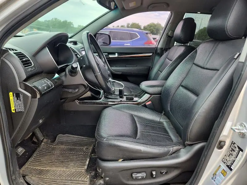 2014 KIA SORENTO   