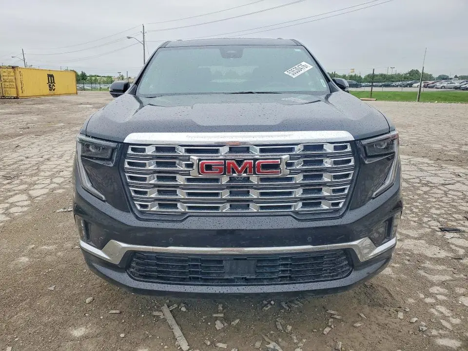 2025 GMC ACADIA DENALI  