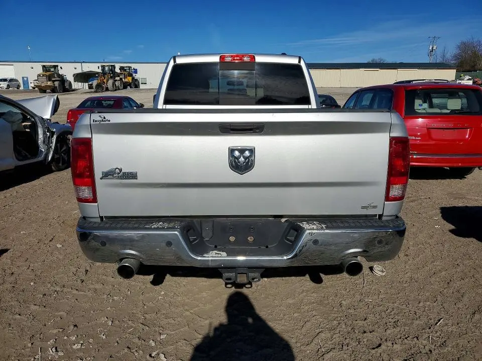 2012 DODGE RAM 1500 SLT  