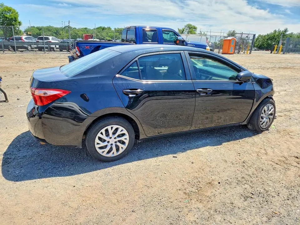 2018 TOYOTA COROLLA LE  