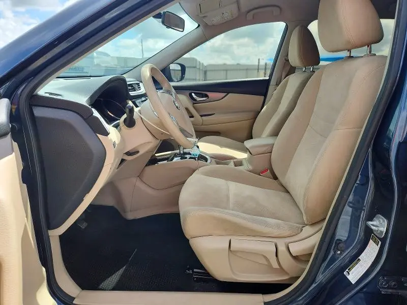 2015 NISSAN ROGUE S  