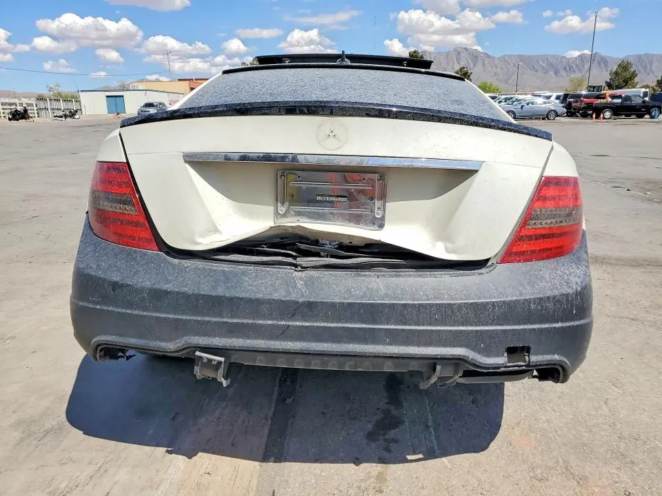 2012 MERCEDES-BENZ C 250  
