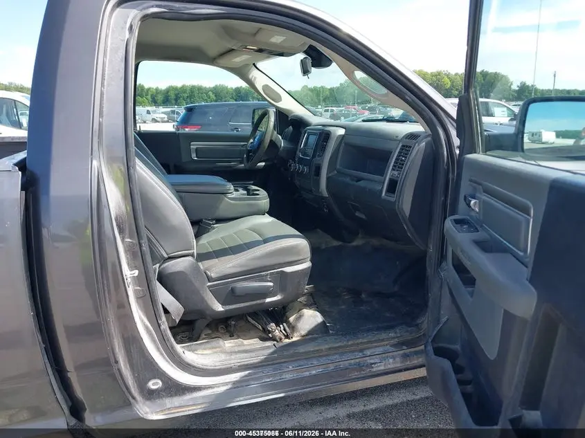 2016 RAM 1500 TRADESMAN
