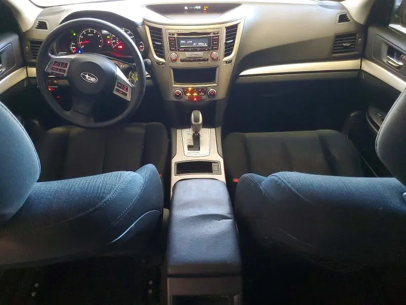2013 SUBARU OUTBACK 2.5I  