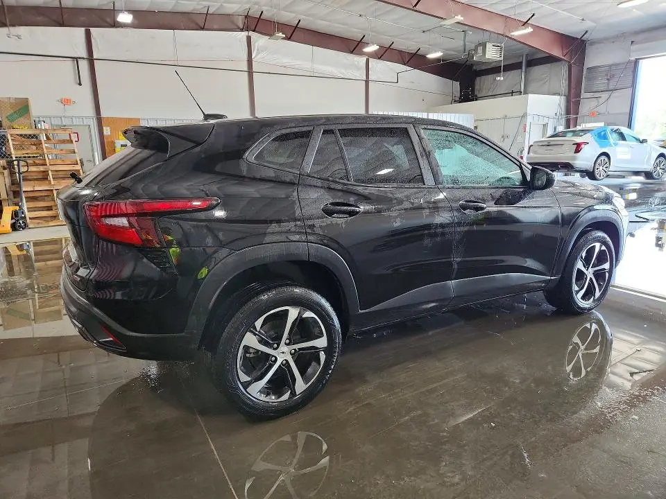2024 CHEVROLET TRAX 1RS  