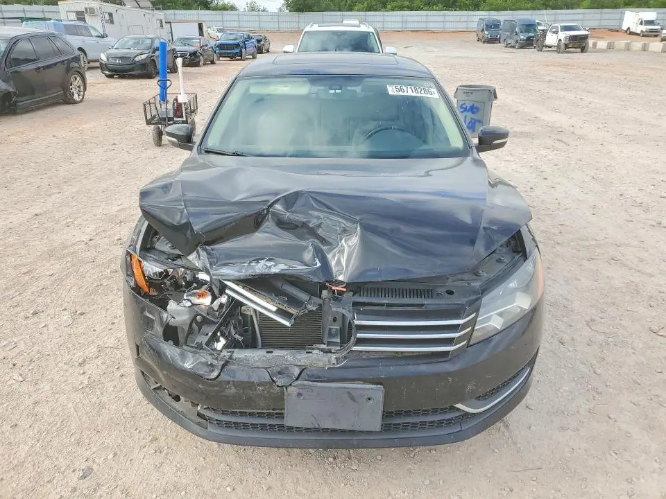 2012 VOLKSWAGEN PASSAT SE  