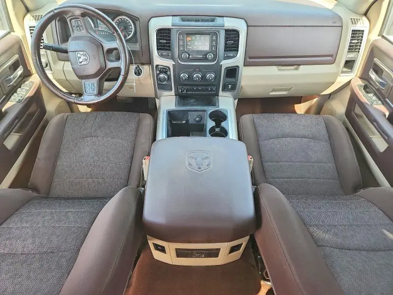 2014 RAM 1500 SLT  