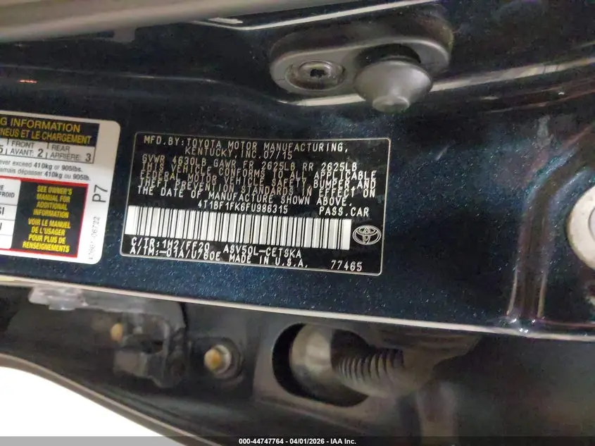 2015 TOYOTA CAMRY SE