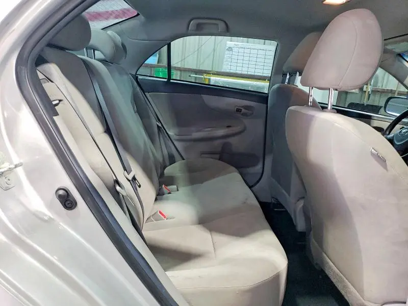 2013 TOYOTA COROLLA BASE  