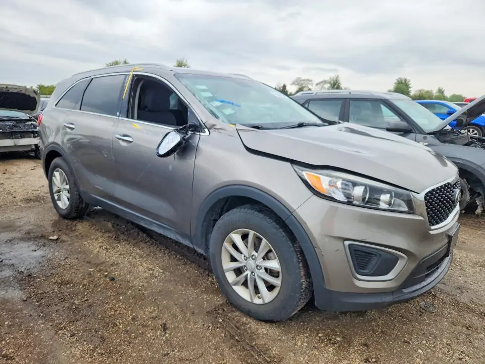 2016 KIA SORENTO LX  