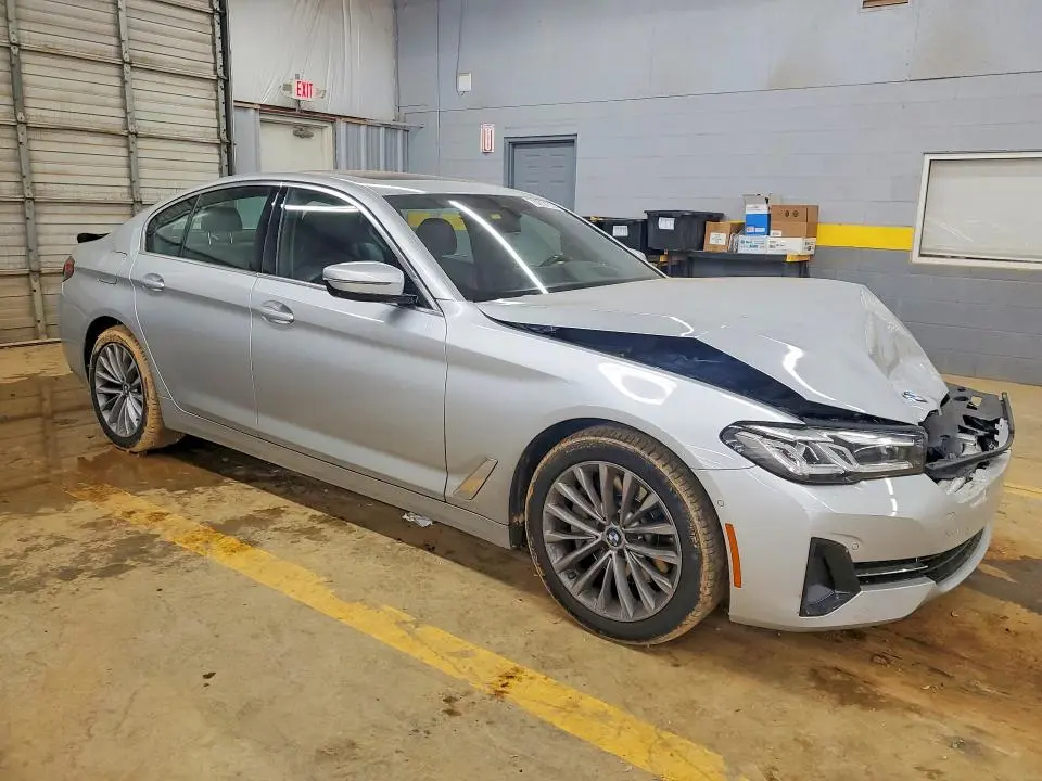 2021 BMW 530 I  