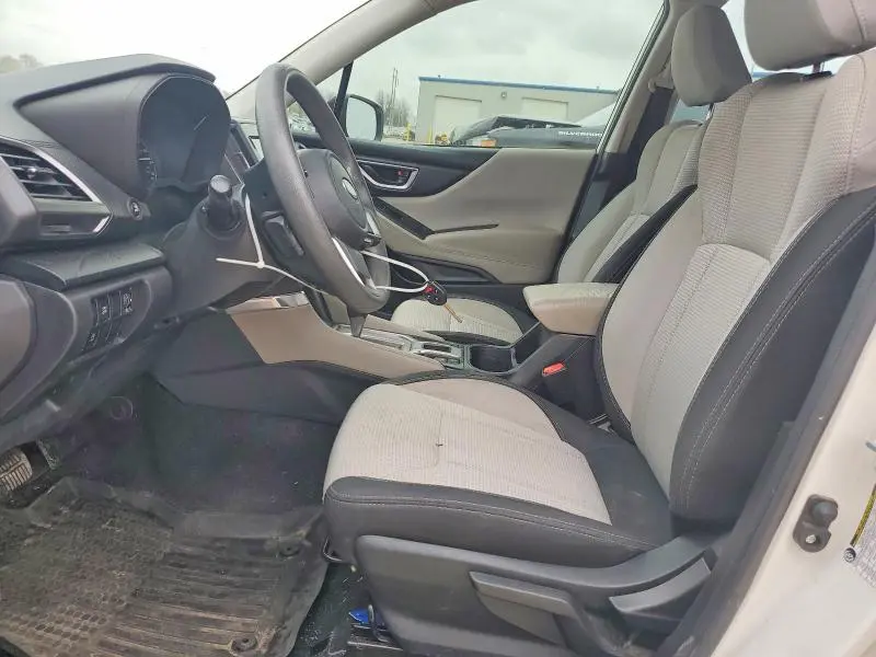 2024 SUBARU FORESTER   