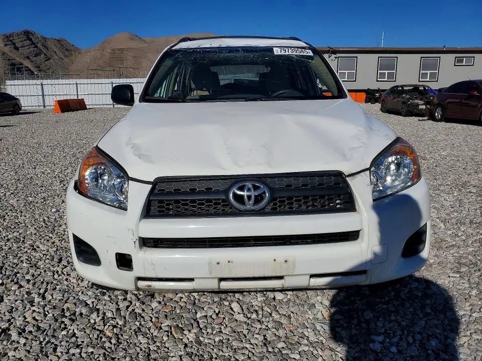 2012 TOYOTA RAV4 BASE  