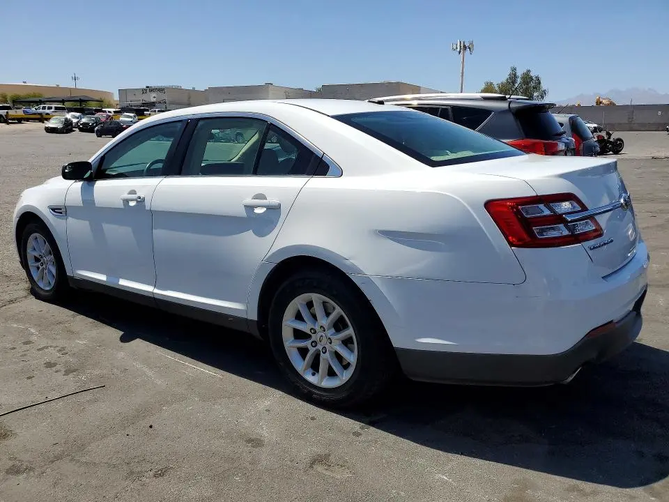 2013 FORD TAURUS SE  