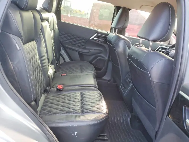 2022 MITSUBISHI OUTLANDER SEL  