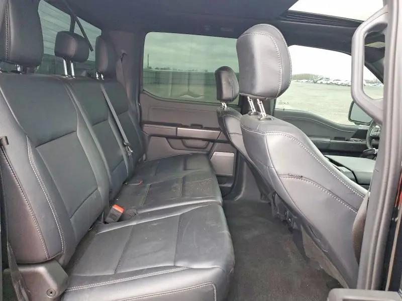2024 FORD F150 XLT  