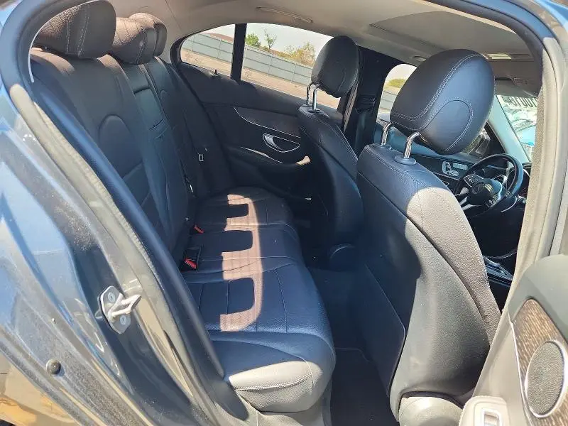 2019 MERCEDES-BENZ C 300  