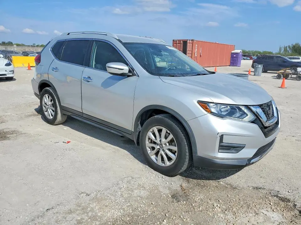 2020 NISSAN ROGUE SV  