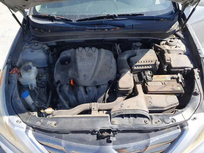 2011 HYUNDAI SONATA SE  