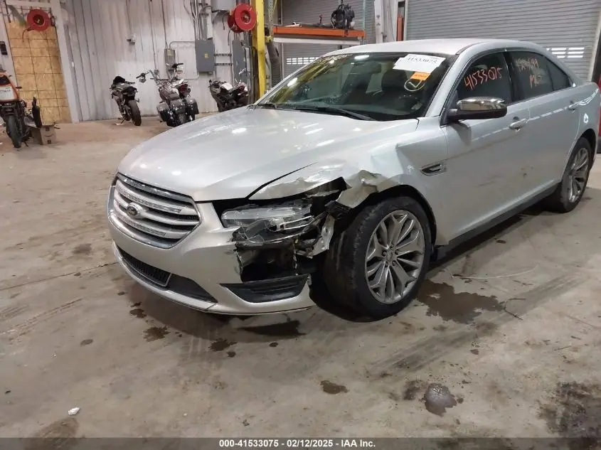2013 FORD TAURUS LIMITED