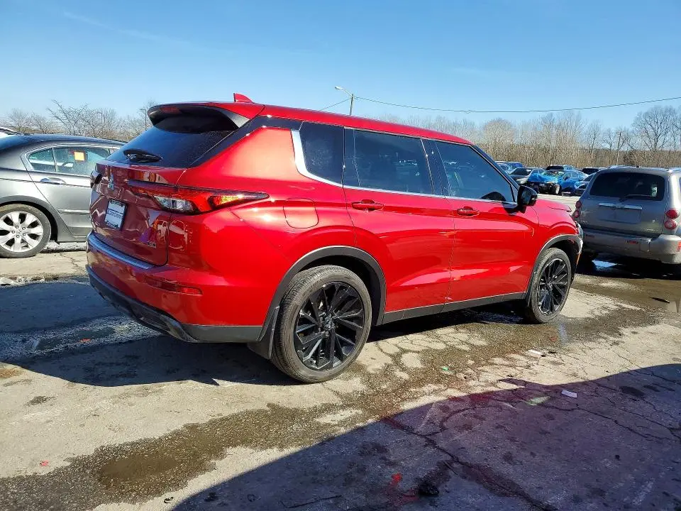 2023 MITSUBISHI OUTLANDER SE  