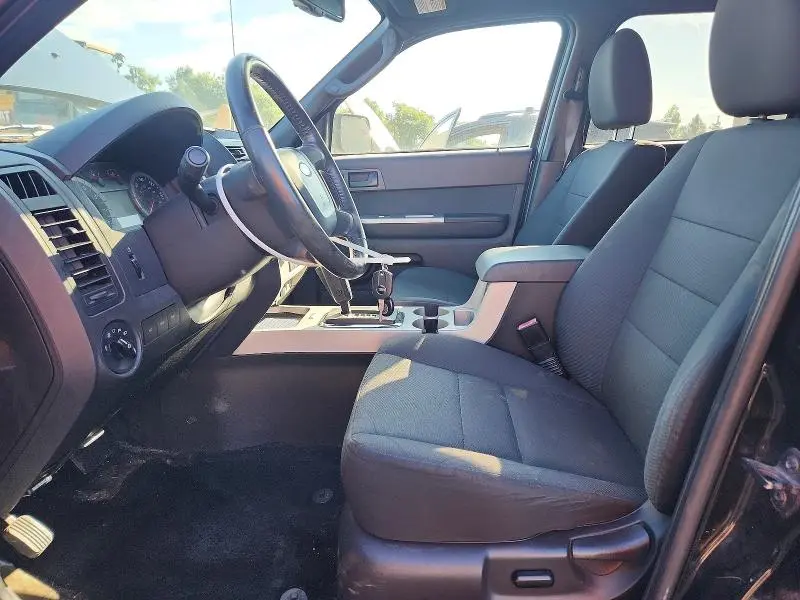2012 FORD ESCAPE XLT  