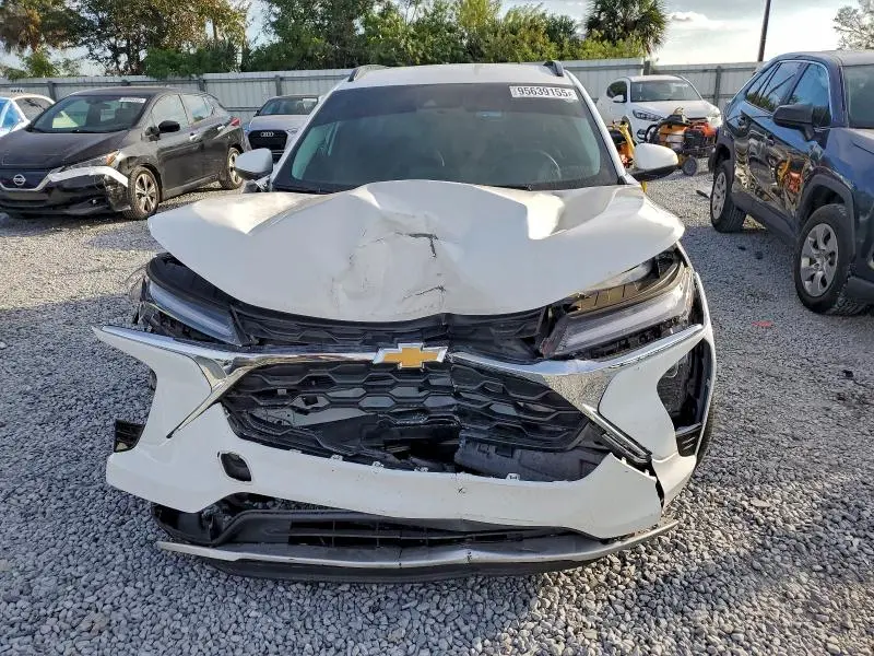 2025 CHEVROLET TRAX 1LT  