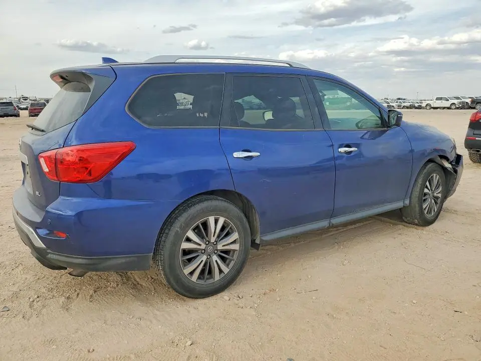 2020 NISSAN PATHFINDER SL  