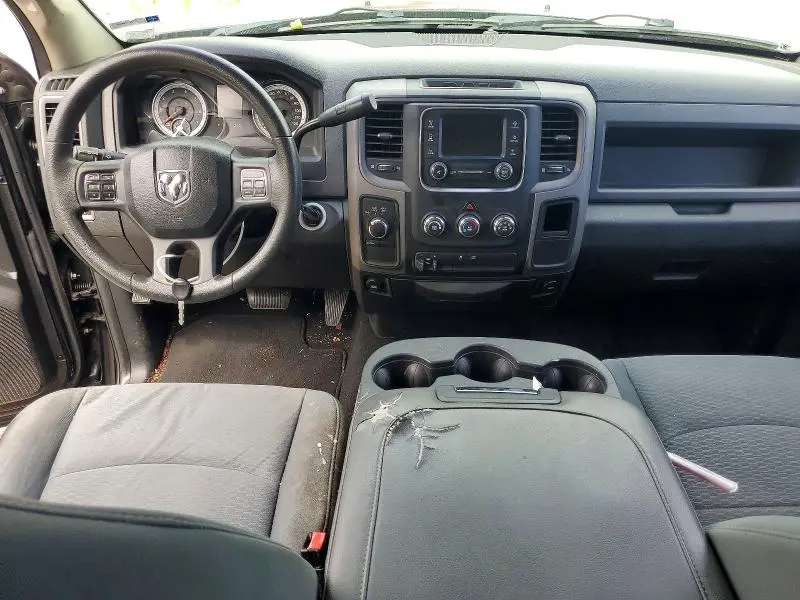 2014 RAM 1500 ST  