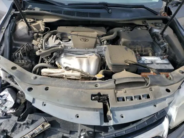 2015 TOYOTA CAMRY LE  