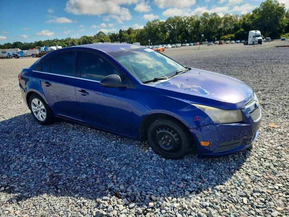 2012 CHEVROLET CRUZE LS  