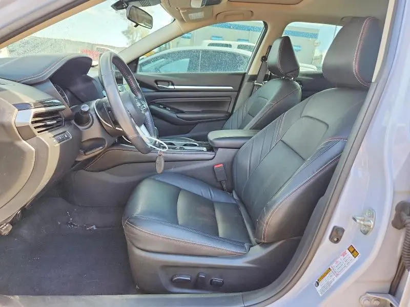 2023 NISSAN ALTIMA SR  